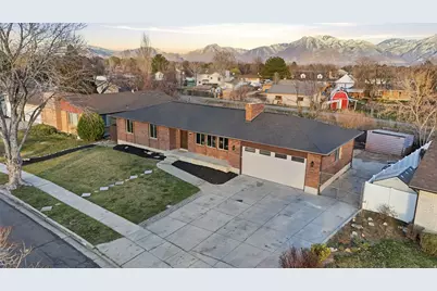 6869 S Larabrook Way W, West Jordan, UT 84084 - Photo 3