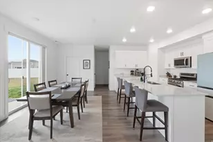 768 E 1100 S, Hyrum, UT 84319 - Photo 7