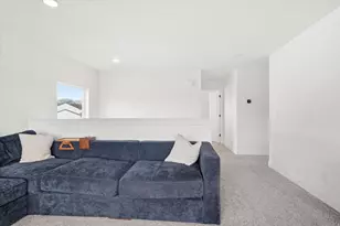 768 E 1100 S, Hyrum, UT 84319 - Photo 19