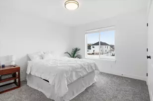 768 E 1100 S, Hyrum, UT 84319 - Photo 21