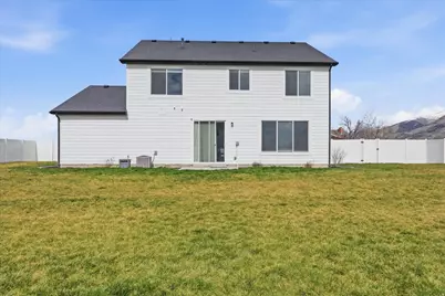 768 E 1100 S, Hyrum, UT 84319 - Photo 37