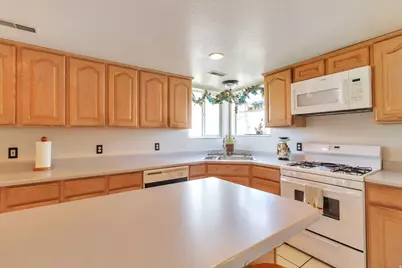 3808 W 4300 S, West Haven, UT 84401 - Photo 13