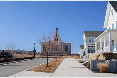 588 W Founders Blvd, Saratoga Springs, UT 84045 - Photo 39