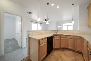 10692 S Topview Rd, South Jordan, UT 84009 - Photo 7