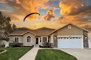 23 E Manilla Circle, Draper, UT 84020 - Photo 1
