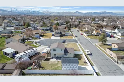 12241 S Paulson Cir W, Riverton, UT 84065 - Photo 31