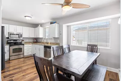 12241 S Paulson Cir W, Riverton, UT 84065 - Photo 11