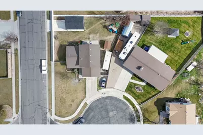 12241 S Paulson Cir W, Riverton, UT 84065 - Photo 33
