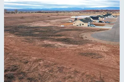 2220 S 560 W #8, Roosevelt, UT 84066 - Photo 17