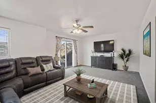 10432 N Sage Vista Ln, Cedar Hills, UT 84062 - Photo 13