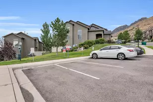 10432 N Sage Vista Ln, Cedar Hills, UT 84062 - Photo 31