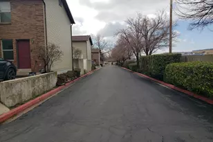 150 E 735 S, Centerville, UT 84014 - Photo 5