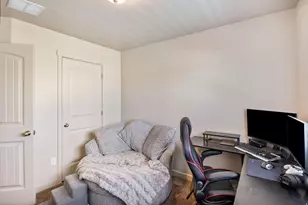 1148 W Seraphim Ct, Layton, UT 84041 - Photo 23