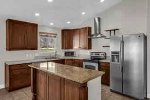 1836 W 800 N, Mapleton, UT 84664 - Photo 5