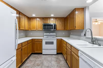 490 E 700 S #D43, Clearfield, UT 84015 - Photo 7