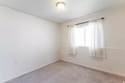 490 E 700 S #D43, Clearfield, UT 84015 - Photo 13