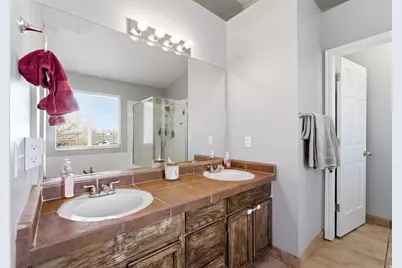 13129 S 3170 W, Riverton, UT 84065 - Photo 23