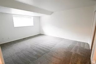 2220 E Murray Holladay Rd, Holladay, UT 84117 - Photo 9