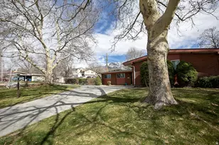 888 Thornfield Rd, Kaysville, UT 84037 - Photo 3