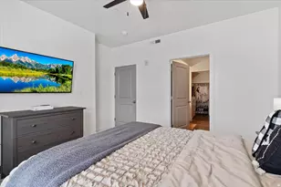 875 S Depot St, Clearfield, UT 84015 - Photo 7