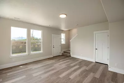 1052 S 2740 E, Spanish Fork, UT 84660 - Photo 5