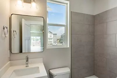 1052 S 2740 E, Spanish Fork, UT 84660 - Photo 17