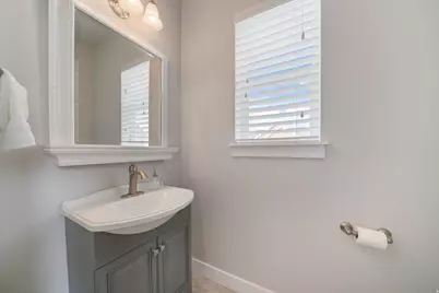 633 E 380 S, Lehi, UT 84043 - Photo 13