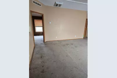 466 W 2000 S, Vernal, UT 84078 - Photo 9
