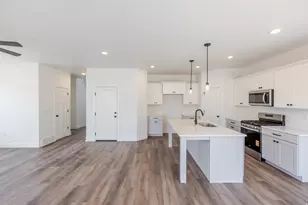 195 W Harmony Rdg Pkwy, Mapleton, UT 84664 - Photo 11