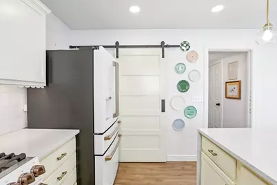 490 W Lakeview Dr, Lehi, UT 84043 - Photo 17