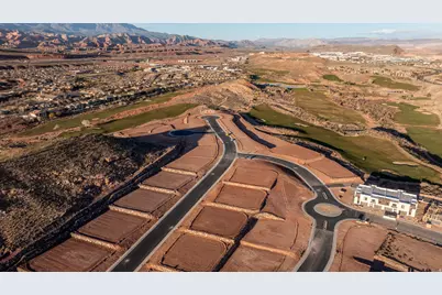 1711 N Golden Bear Way #108, Washington, UT 84780 - Photo 3