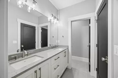 6605 W Burgundy Ct, Highland, UT 84003 - Photo 45