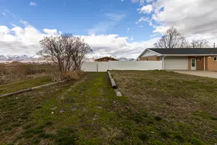 1050 W 3200 S, Nibley, UT 84321 - Photo 29