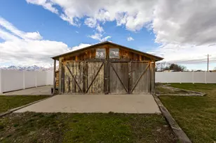 1050 W 3200 S, Nibley, UT 84321 - Photo 45