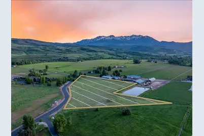 8822 E Eagle Way N #7, Huntsville, UT 84317 - Photo 7