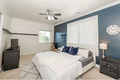 113 N Hillsborough Dr, Pleasant View, UT 84414 - Photo 15