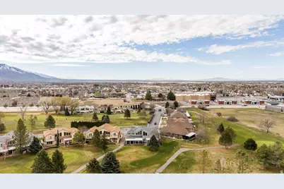 113 N Hillsborough Dr, Pleasant View, UT 84414 - Photo 31