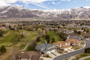 113 N Hillsborough Dr, Pleasant View, UT 84414 - Photo 25