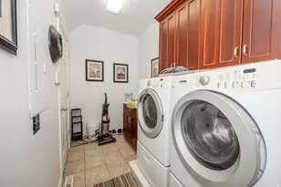 113 N Hillsborough Dr, Pleasant View, UT 84414 - Photo 11