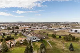 113 N Hillsborough Dr, Pleasant View, UT 84414 - Photo 29