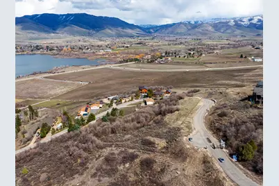 1215 S Via Monaco Dr E #1, Huntsville, UT 84317 - Photo 7