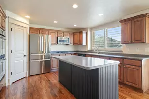 551 N 1520 E, Lehi, UT 84043 - Photo 13