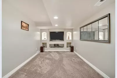 1143 W Hollow View Way, West Jordan, UT 84084 - Photo 19
