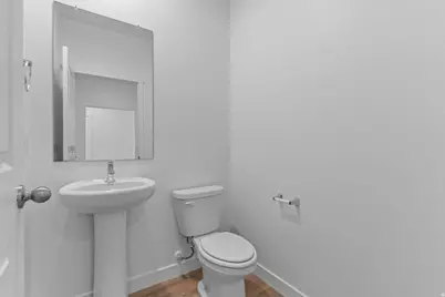 712 W 2840 S #9, Nibley, UT 84321 - Photo 5