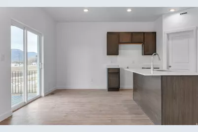 712 W 2840 S #9, Nibley, UT 84321 - Photo 9