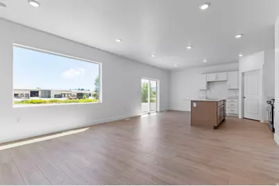 712 W 2840 S #9, Nibley, UT 84321 - Photo 5