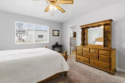 395 E 300 S, Gunnison, UT 84634 - Photo 17