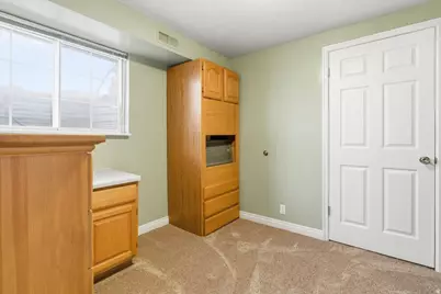 395 E 300 S, Gunnison, UT 84634 - Photo 23