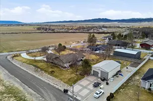 395 E 300 S, Gunnison, UT 84634 - Photo 1