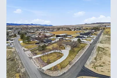 395 E 300 S, Gunnison, UT 84634 - Photo 31